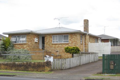 Photo of property in 18 Paerata Road, Pukekohe, 2120