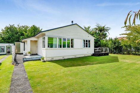 Photo of property in 33 Standish Street, Inglewood, 4330