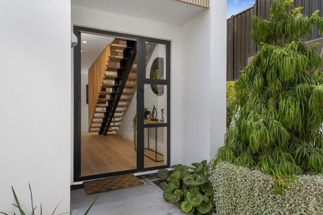 Photo of property in 11 Memorial Way, Tauranga, 3110