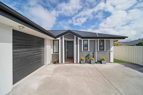 Photo of property in 274a Travis Road, New Brighton, Christchurch, 8083