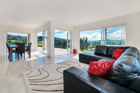 Photo of property in 66 Manuka Grove, Helensville, 0875