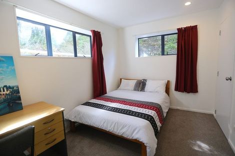 Photo of property in 8 Mariners View Road, Beach Haven, Auckland, 0626