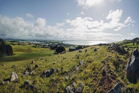Photo of property in 65a Selwyn Crescent, Forrest Hill, Auckland, 0620