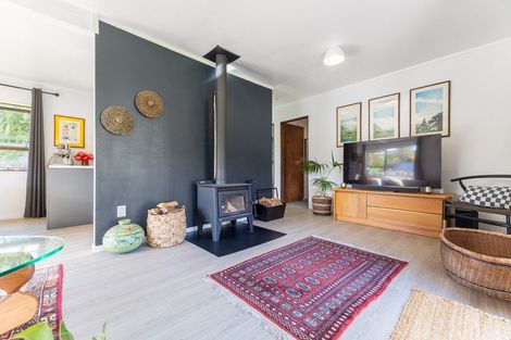 Photo of property in 13 Forest Road, Raumati South, Paraparaumu, 5032