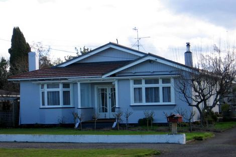 Photo of property in 1 Lansdowne Crescent, Lansdowne, Masterton, 5810