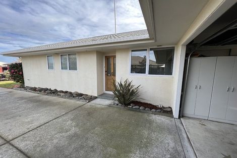 Photo of property in 9a Topham Lane, Hornby, Christchurch, 8042