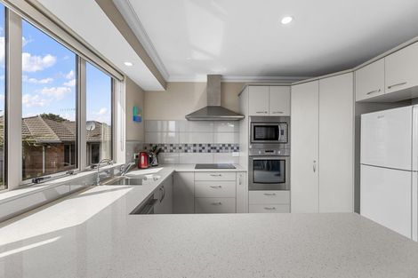 Photo of property in 18/17 Simmonds Grove, Greerton, Tauranga, 3112