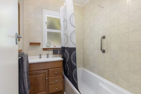 Photo of property in 284 Moores Valley Road, Wainuiomata, 5373