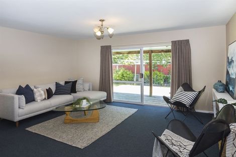 Photo of property in 87 Olliviers Road, Phillipstown, Christchurch, 8011