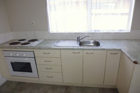 Photo of property in 18 Oakleigh Avenue, Takanini, 2112
