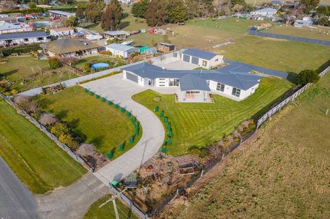 Photo of property in 27 King Street, Pareora, 7912