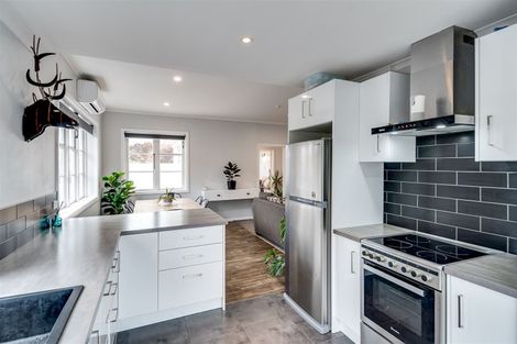 Photo of property in 35 Bedford Road, Marewa, Napier, 4110