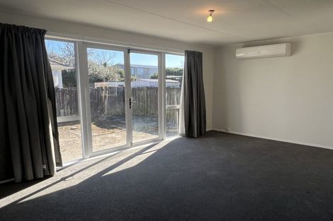 Photo of property in 36a Montgomery Crescent, Bader, Hamilton, 3206