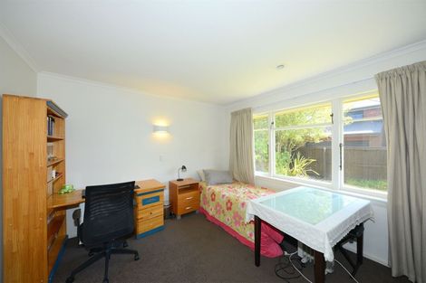 Photo of property in 2/8 Springhill Street, Avonhead, Christchurch, 8042