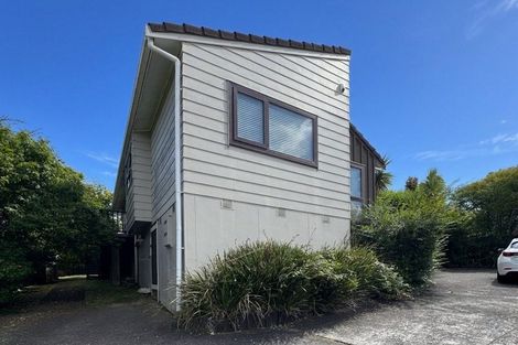 Photo of property in 21 Oreil Avenue, West Harbour, Auckland, 0618