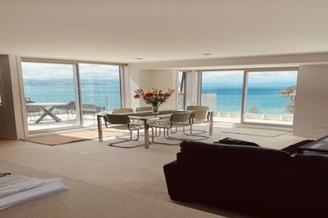 Photo of property in 3/16 Oriental Terrace, Oriental Bay, Wellington, 6011