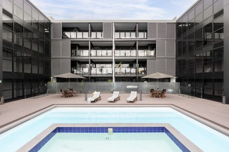 Photo of property in 2-06/424 Maunganui Road, Mount Maunganui, 3116