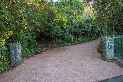 Photo of property in 64 Scenic Drive, Titirangi, Auckland, 0604