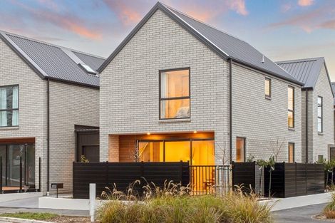 Photo of property in 154 Westminster Street, Mairehau, Christchurch, 8013