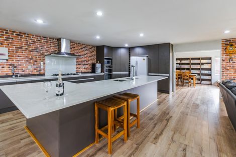 Photo of property in 158 Judge Richardson Drive, Opaheke, Papakura, 2584