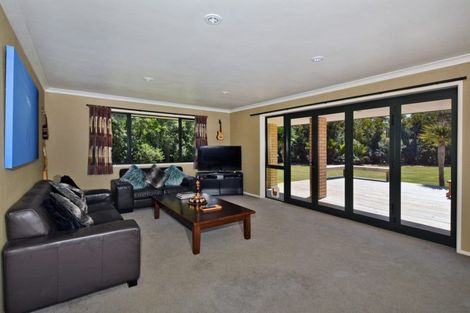 Photo of property in 611 Crane Road, Kauri, Kamo, 0185