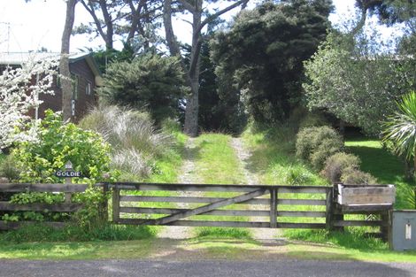 Photo of property in 214 Tangiora Avenue, Whangapoua, Coromandel, 3582