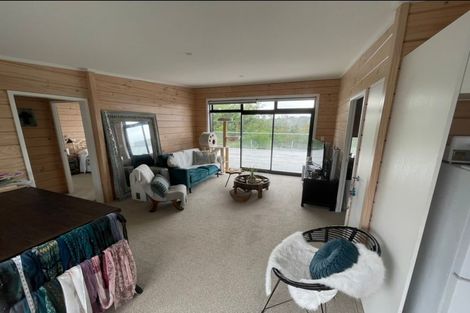 Photo of property in 25 Hull Road, Waitoki, Kaukapakapa, 0871