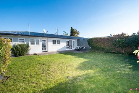 Photo of property in 1 Balmoral Street, Taradale, Napier, 4112