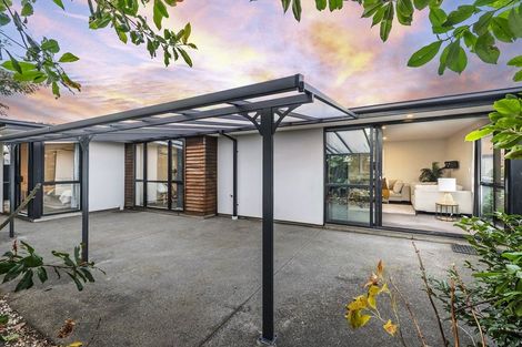 Photo of property in 2 Ader Close, Halswell, Christchurch, 8025