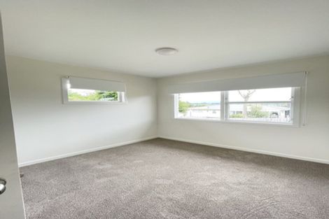 Photo of property in 27 Kaikoura Street, Henderson, Auckland, 0612