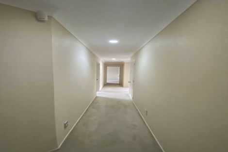 Photo of property in 10 Mullagh Place, East Tamaki Heights, Auckland, 2016