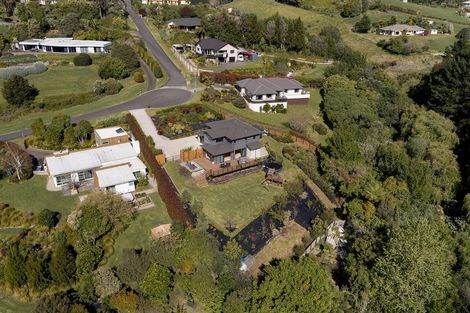 Photo of property in 4r Estates Terrace, Welcome Bay, Tauranga, 3175