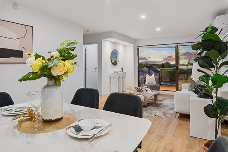 Photo of property in 2c Fowler Street, Northcote, Auckland, 0627