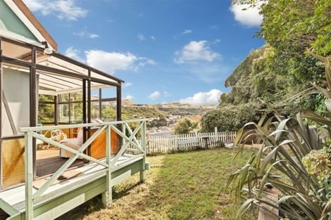 Photo of property in 16 Birch Street, Johnsonville, Wellington, 6037