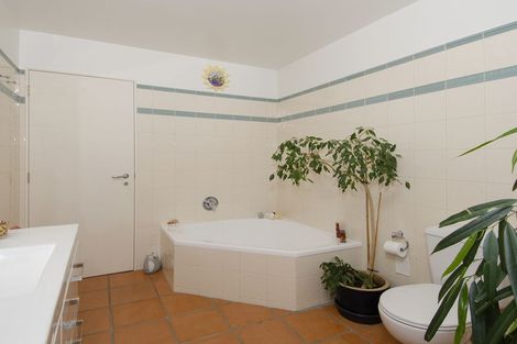 Photo of property in 367d Oceanbeach Road, Mount Maunganui, 3116