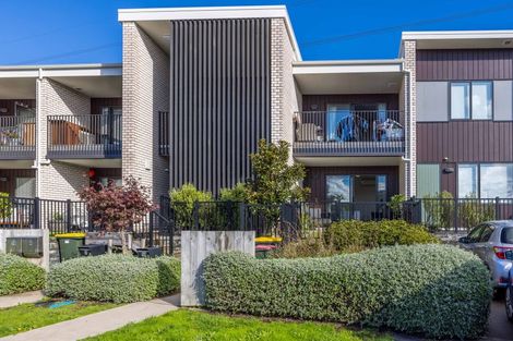 Photo of property in 7/18 Titoki Street, Te Atatu Peninsula, Auckland, 0610