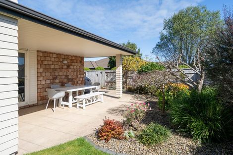 Photo of property in 7 Norfolk Drive, Cambridge, 3434