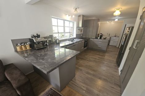 Photo of property in 1 Brookview Court, Queenwood, Hamilton, 3210