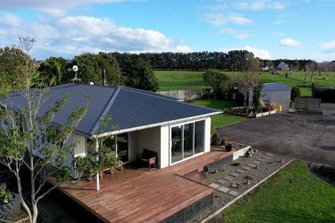Photo of property in 640 Inland Road North, Onaero, Waitara, 4383