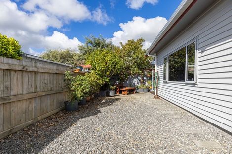 Photo of property in 6a Queenwood Road, Levin, 5510