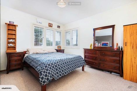 Photo of property in 9 Paton Avenue, Te Atatu South, Auckland, 0610