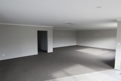 Photo of property in 15 Victoria Street, Hawera, 4610