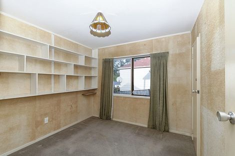 Photo of property in 5 Luanda Drive, Ranui, Auckland, 0612