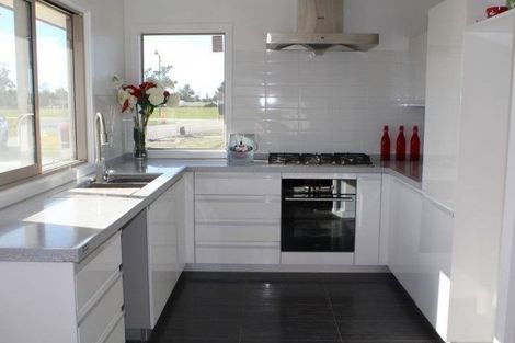 Photo of property in 6 Maitland Crescent, Rolleston, 7614