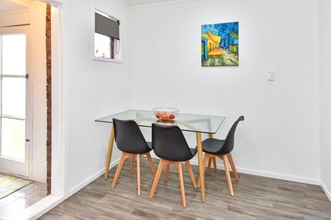 Photo of property in 2/14 Bendale Place, Papatoetoe, Auckland, 2025