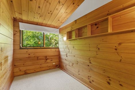 Photo of property in 33 Hinekura Avenue, Taupo, 3330