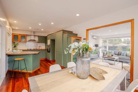 Photo of property in 51 Eatwell Avenue, Paraparaumu Beach, Paraparaumu, 5032