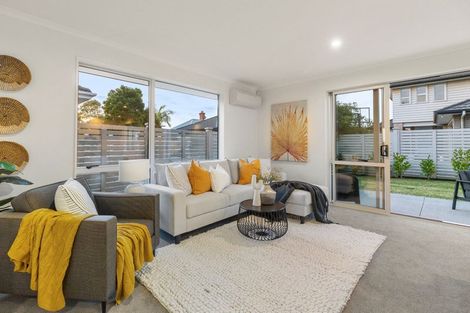 Photo of property in 70 Ngataringa Road, Devonport, Auckland, 0624