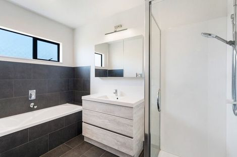 Photo of property in 9 Wheriko Avenue, Glenbrook, Waiuku, 2681