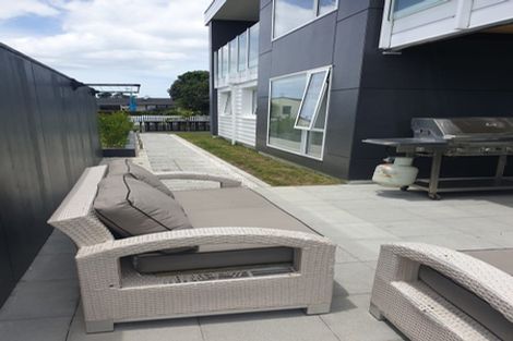 Photo of property in 43 Rosario Crescent, Red Beach, 0932